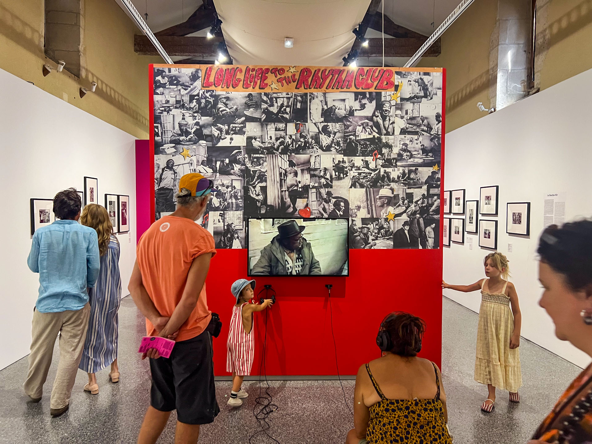 Les Rencontres de la photographie Arles Mostra di Fotografia di Martine Barrat